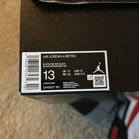 Air Jordan 4 Retro - Picture 9 of 9